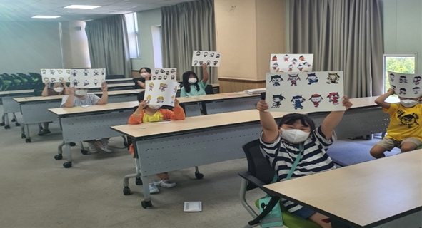 나만의 캐릭터 만들기.jpg